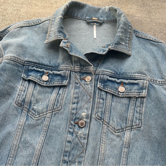 Free People Denim Jean Jacket Size XS - Picture 4 of 5